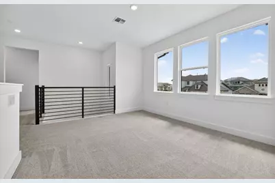 9212 Flatbush Drive, Austin, TX 78744 - Photo 22