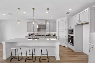 9212 Flatbush Dr, Austin, TX 78744 - Photo 2