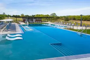 9212 Flatbush Dr, Austin, TX 78744 - Photo 6