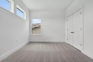 9212 Flatbush Dr, Austin, TX 78744 - Photo 18