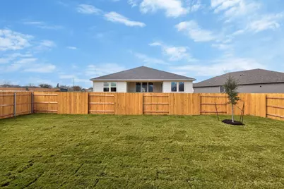 109 Divisadero Drive, Hutto, TX 78634 - Photo 22