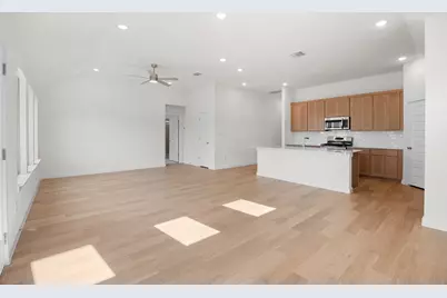 109 Divisadero Drive, Hutto, TX 78634 - Photo 4