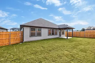 109 Divisadero Dr, Hutto, TX 78634 - Photo 24