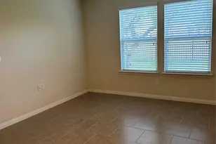 410 Holiday Creek Ln, Georgetown, TX 78633 - Photo 14