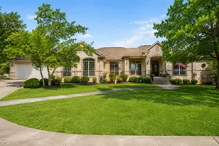 205 W Majestic Oak Ln, Georgetown, TX 78633 - Photo 1
