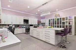 205 W Majestic Oak Ln, Georgetown, TX 78633 - Photo 26