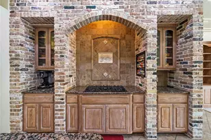 205 W Majestic Oak Ln, Georgetown, TX 78633 - Photo 14