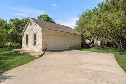 205 W Majestic Oak Lane, Georgetown, TX 78633 - Photo 36