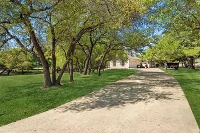 205 W Majestic Oak Lane, Georgetown, TX 78633 - Photo 34