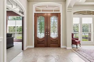 205 W Majestic Oak Ln, Georgetown, TX 78633 - Photo 6