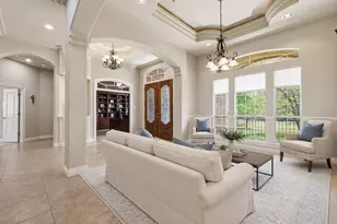 205 W Majestic Oak Ln, Georgetown, TX 78633 - Photo 8
