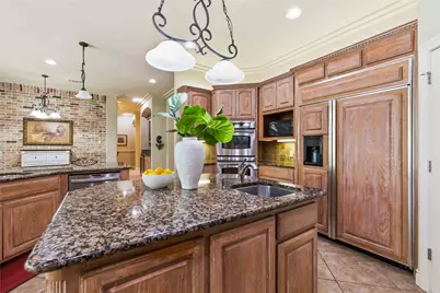 205 W Majestic Oak Lane, Georgetown, TX 78633 - Photo 14