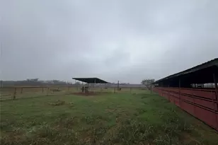 100 Simmons Family Farm Rd, Lockhart, TX 78644 - Photo 32