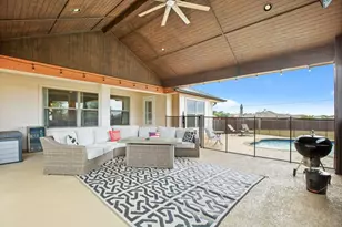 201 N Rawhide Trail, Liberty Hill, TX 78642 - Photo 32