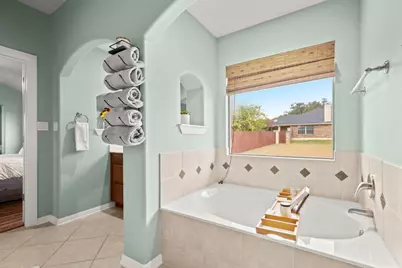 201 N Rawhide Trail, Liberty Hill, TX 78642 - Photo 38