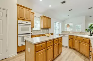 17037 Conway Springs Ct, Austin, TX 78717 - Photo 12