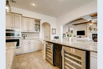 215 Woodlands Court, Lakeway, TX 78738 - Photo 16