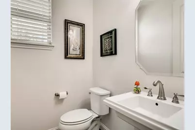 215 Woodlands Court, Lakeway, TX 78738 - Photo 12