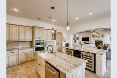 215 Woodlands Court, Lakeway, TX 78738 - Photo 18