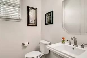 215 Woodlands Ct, Lakeway, TX 78738 - Photo 8