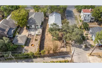 1801 Travis Heights Boulevard, Austin, TX 78704 - Photo 24