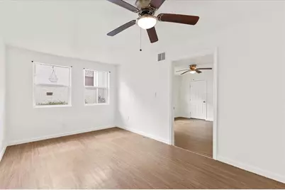 1801 Travis Heights Boulevard, Austin, TX 78704 - Photo 16