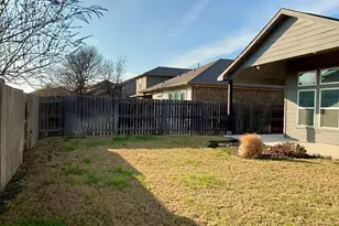 209 Penna Ln, Georgetown, TX 78628 - Photo 18