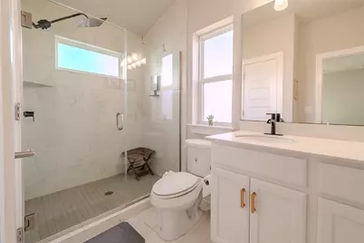 2012 Dinsdale Lane, Austin, TX 78741 - Photo 12