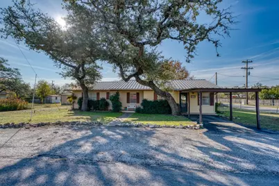 605 W Ash Dr Drive, Johnson City, TX 78636 - Photo 2