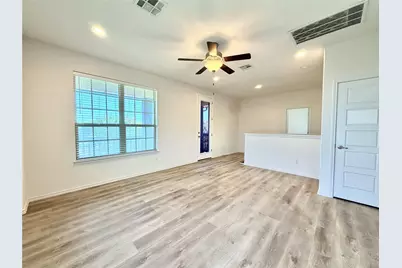 704 Gunning Cove, Pflugerville, TX 78660 - Photo 12