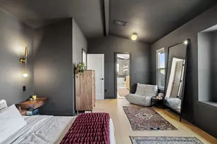 8202 Cache Dr, Austin, TX 78749 - Photo 16