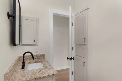 7319 Tiff Nicole Lane, Von Ormy, TX 78073 - Photo 32