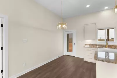 7319 Tiff Nicole Lane, Von Ormy, TX 78073 - Photo 18