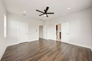 7710 Watson St, Austin, TX 78757 - Photo 26