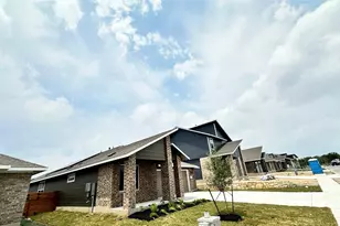 171 Tofalla, Kyle, TX 78640 - Photo 4