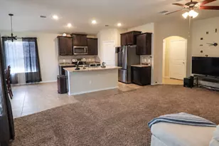 444 Uncle Billy Wy, Jarrell, TX 76537 - Photo 6