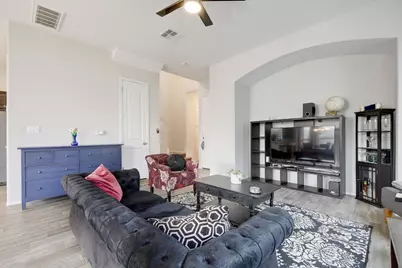 5321 Daimler Drive, Austin, TX 78744 - Photo 6