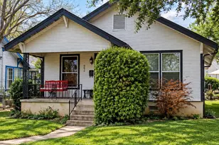 902 Taylor St, Austin, TX 78702 - Photo 2