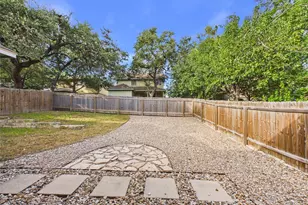 2511 Keepsake Dr, Austin, TX 78745 - Photo 14