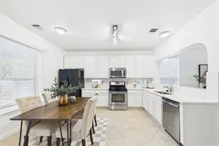 2511 Keepsake Dr, Austin, TX 78745 - Photo 10