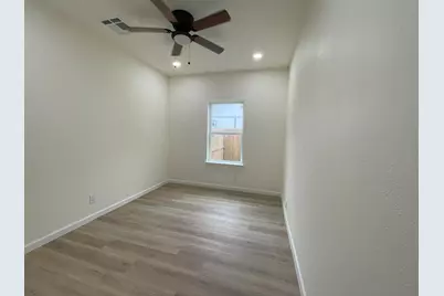 614 Pecan Valley Drive, San Antonio, TX 78220 - Photo 8