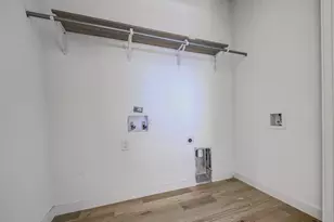 6203 Langham St, Austin, TX 78741 - Photo 18