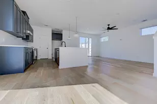 6203 Langham St, Austin, TX 78741 - Photo 4