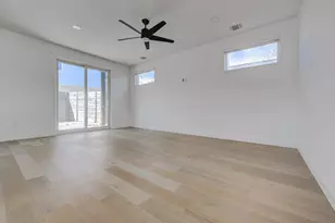 6203 Langham St, Austin, TX 78741 - Photo 14