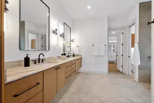 4216 Deepwoods Dr, Austin, TX 78731 - Photo 20