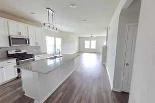 3034 Mill Run Bnd, Round Rock, TX 78665 - Photo 2