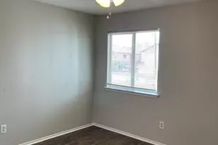 8401 Colony Loop Dr, Austin, TX 78724 - Photo 14