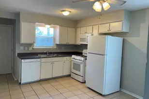 8401 Colony Loop Dr, Austin, TX 78724 - Photo 4