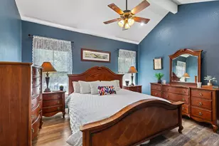 126 King St, Bastrop, TX 78602 - Photo 16