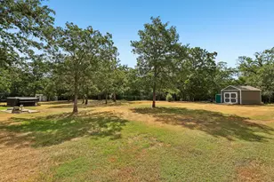 126 King St, Bastrop, TX 78602 - Photo 34
